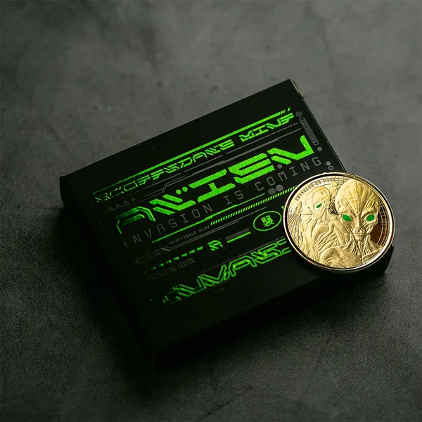 2023 Scottsdale Mint Ghana Alien Proof Color Box Front With Gold Coin