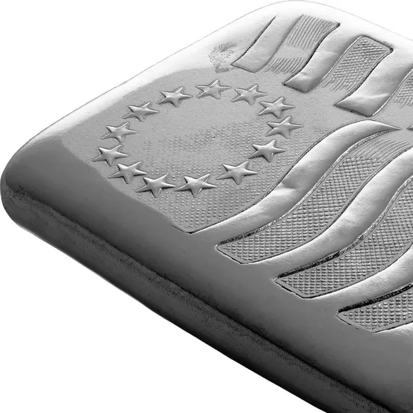 Betsy Ross Flag 250 G Silver Cast Bar Macro 1